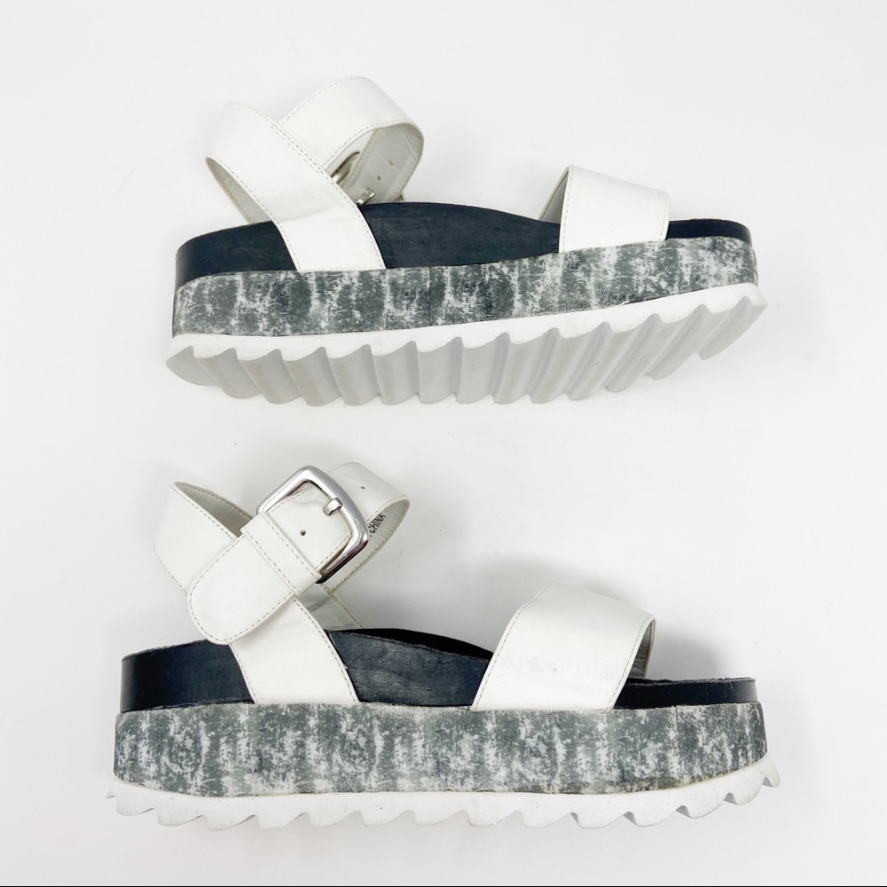 Mark White & Green marbled platform sandals sz 6